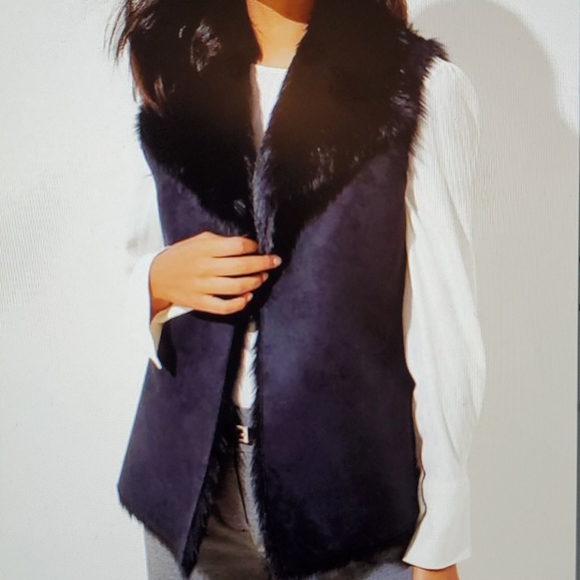 LOFT Jackets & Blazers - NWOT LOFT FAUX FUR SUEDE VEST